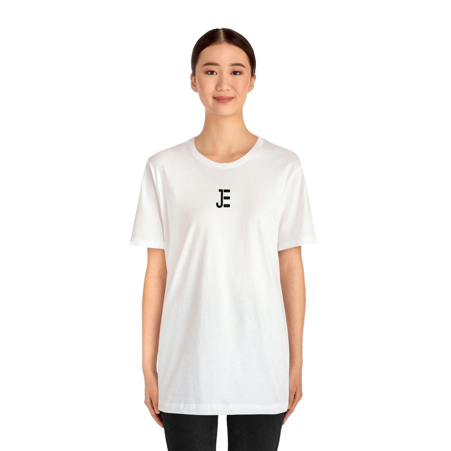 Front JE Black Letter Logo Short Sleeve Tee