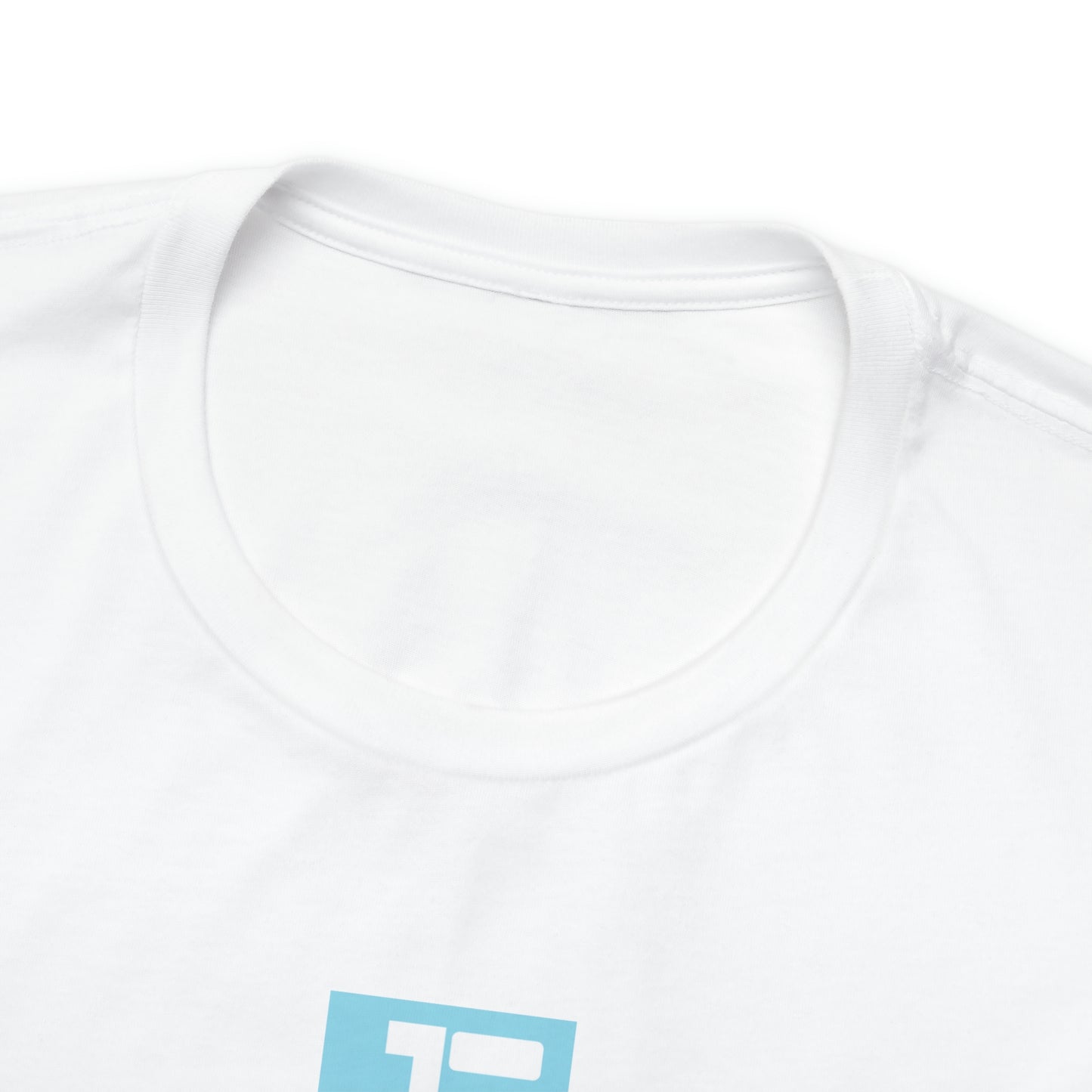 Front JE Blue Logo Short Sleeve Tee