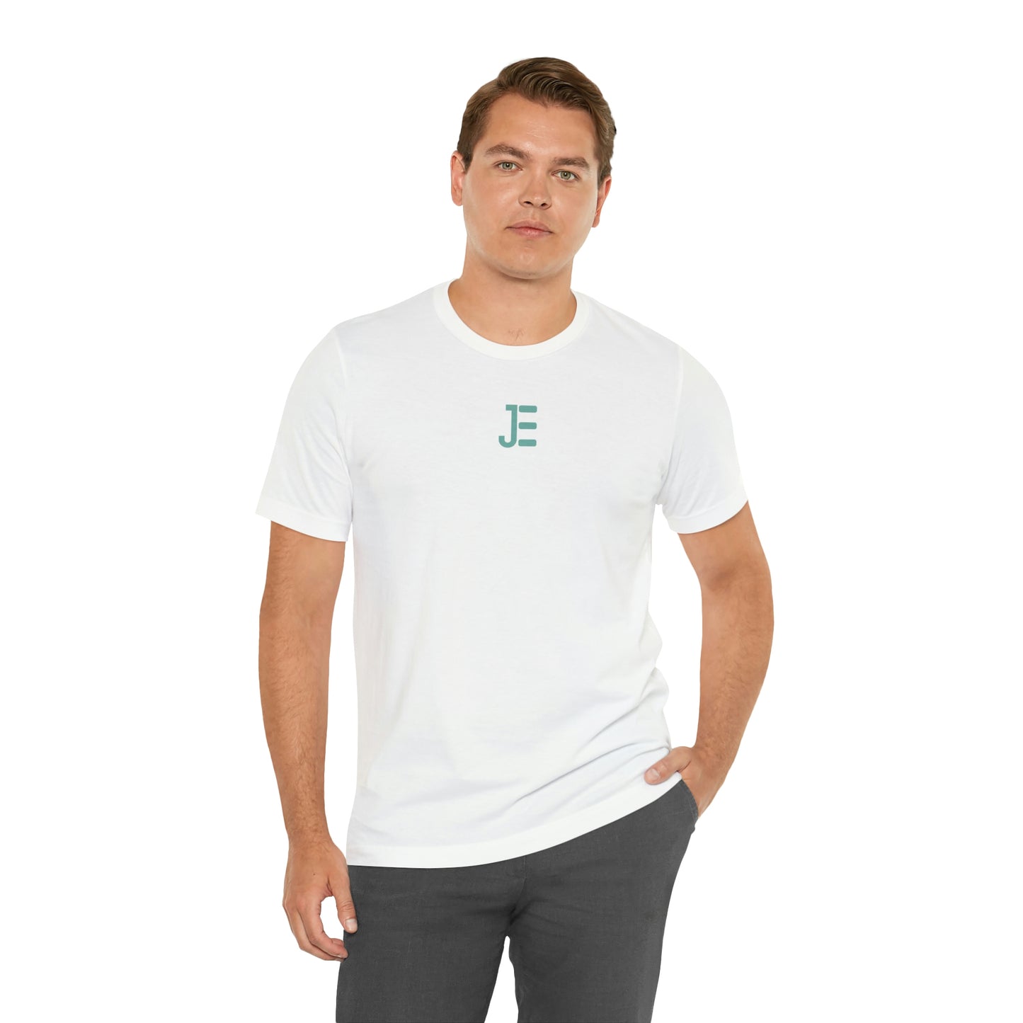 Front JE Green Letter Logo Short Sleeve Tee
