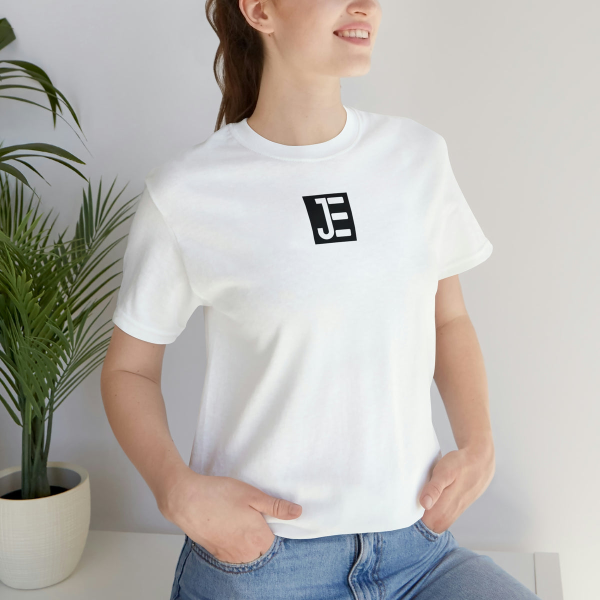 Front / Back JE Black Logo Short Sleeve Tee